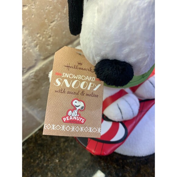 2014 Hallmark Snowboard Snoopy with Sound and Motion Christmas NWT - Picture 2 of 7